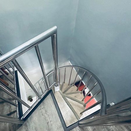 The Penthouse Zonevill Condo Baguio City Екстер'єр фото